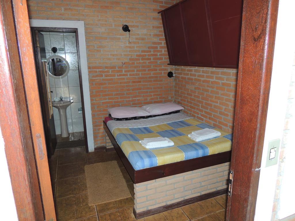 Cidade Das Estrelas Hotell São Tomé das Letras Rom bilde
